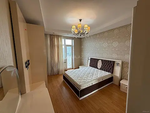 Kirayə verilir 2 otaqlı mənzil 85 m²