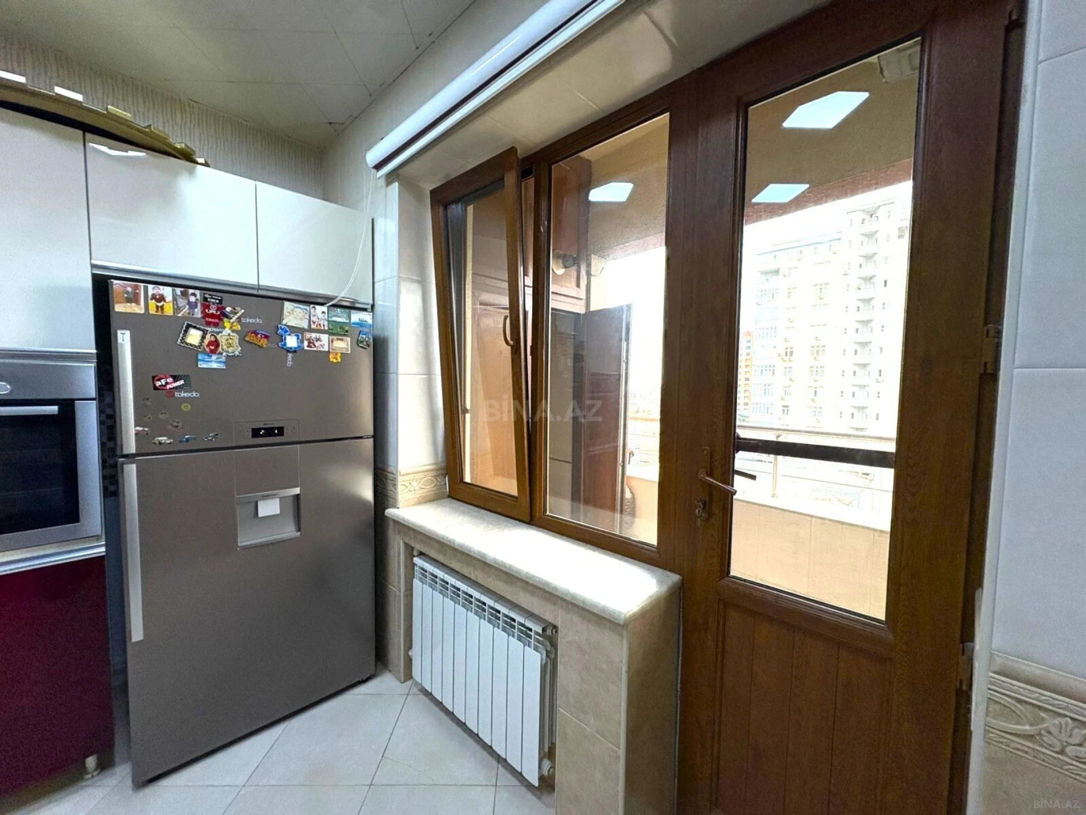 Satılır 4 otaqlı mənzil 224 m²