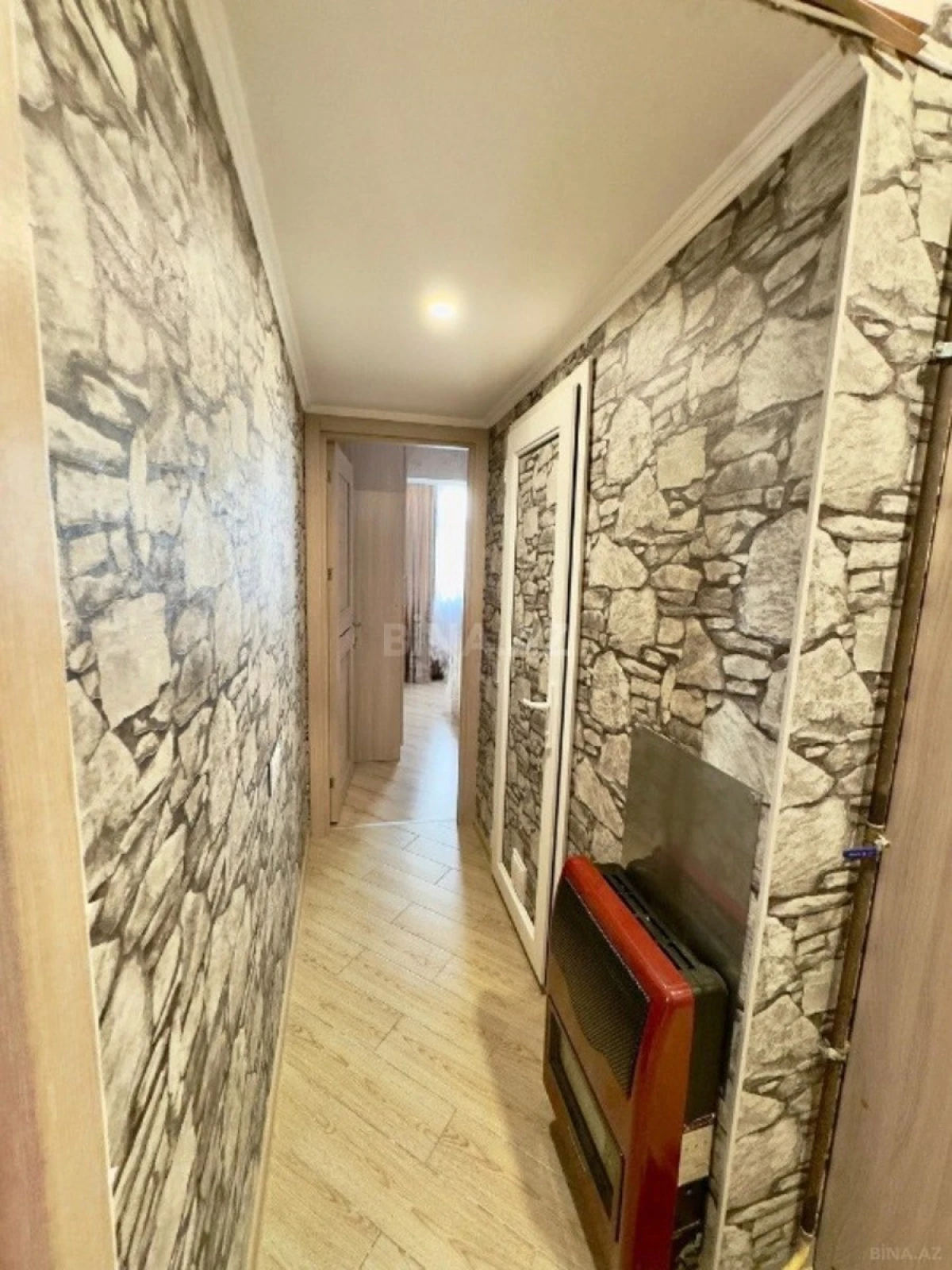 Satılır 2 otaqlı mənzil 41 m²