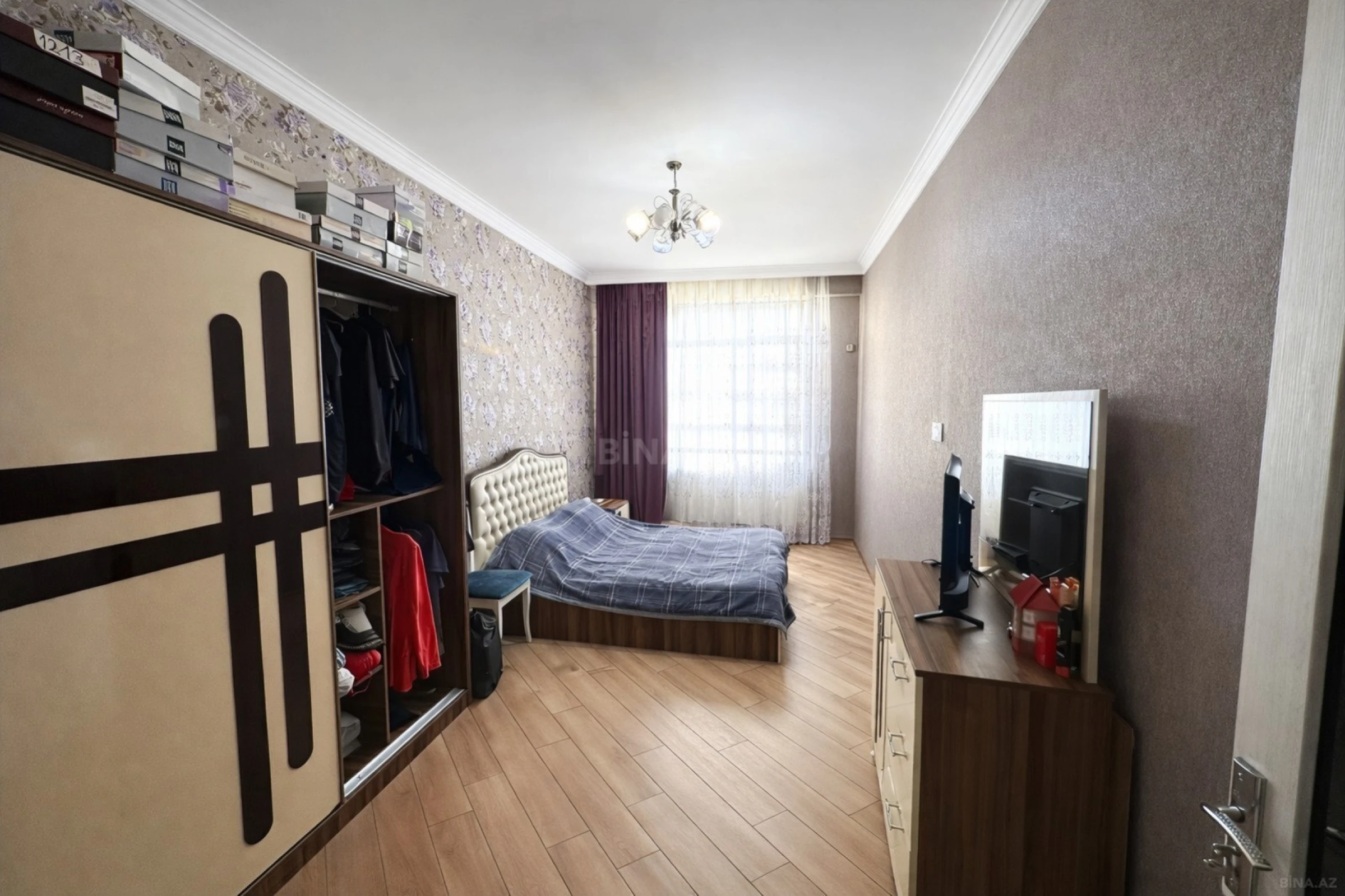 Satılır 2 otaqlı mənzil 104 m²