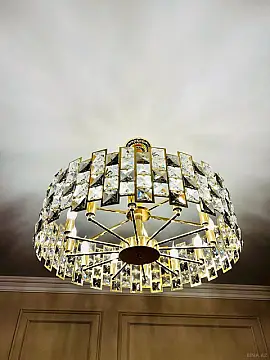 Satılır 4 otaqlı mənzil 134 m²