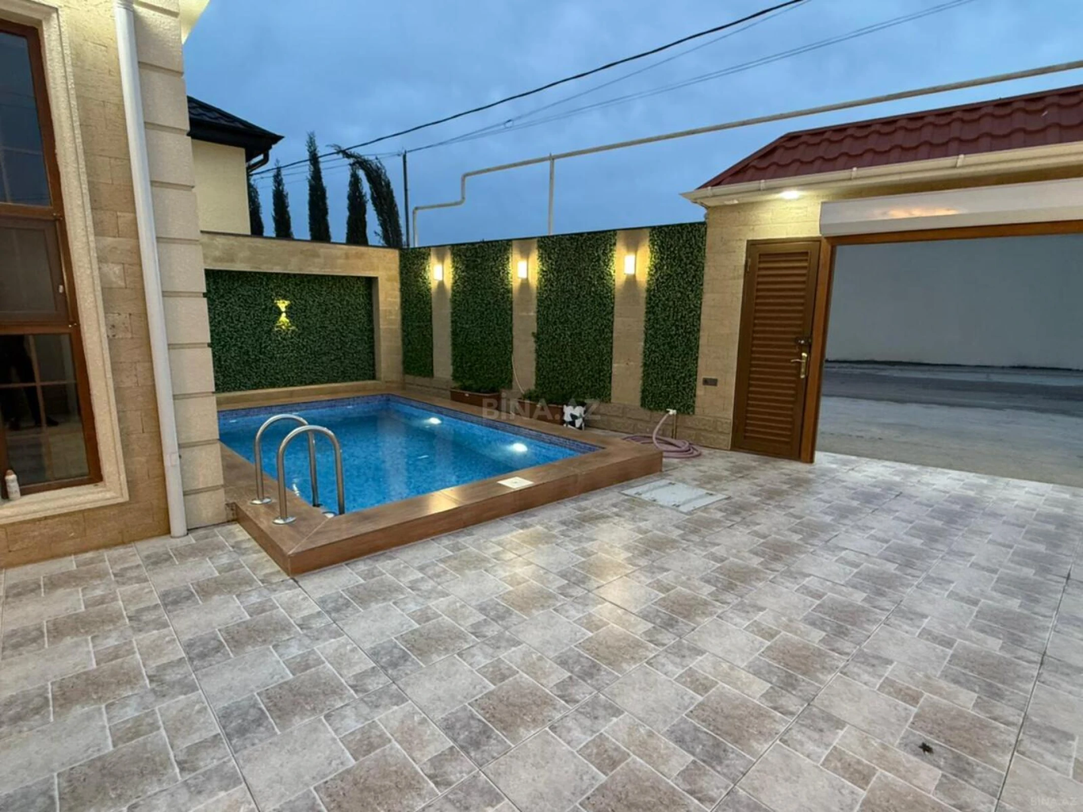 Satılır 3 otaqlı həyət evi 130 m²