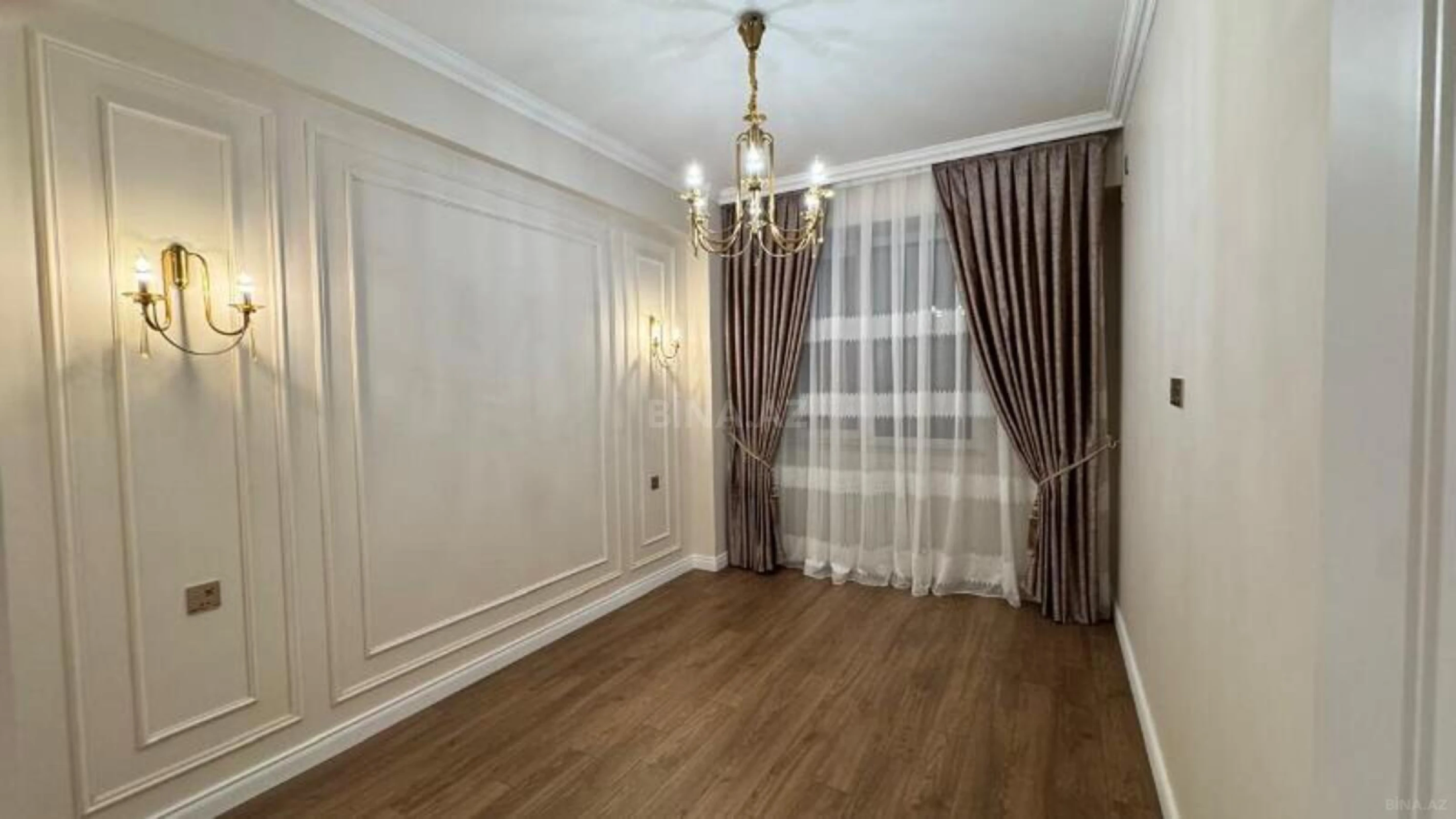 Satılır 2 otaqlı mənzil 77 m²