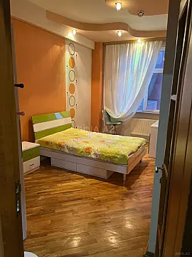 Kirayə verilir 3 otaqlı mənzil 130 m² — Bakı, İnşaatçılar 3 otaq 130.00 m²