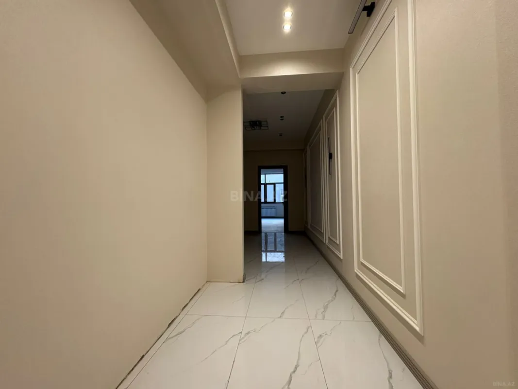 Satılır 2 otaqlı mənzil 70 m²