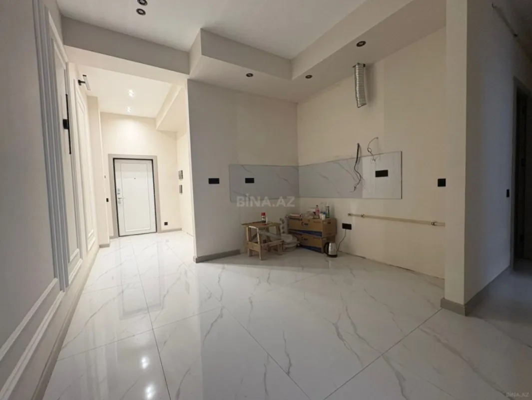 Satılır 2 otaqlı mənzil 70 m²
