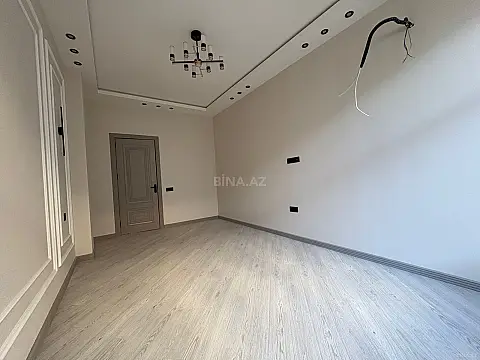 Satılır 2 otaqlı mənzil 70 m²