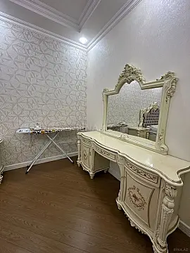 Kirayə verilir 3 otaqlı mənzil 150 m²