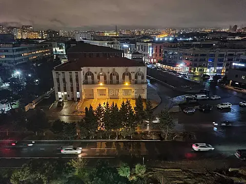 Kirayə verilir 2 otaqlı mənzil 80 m²