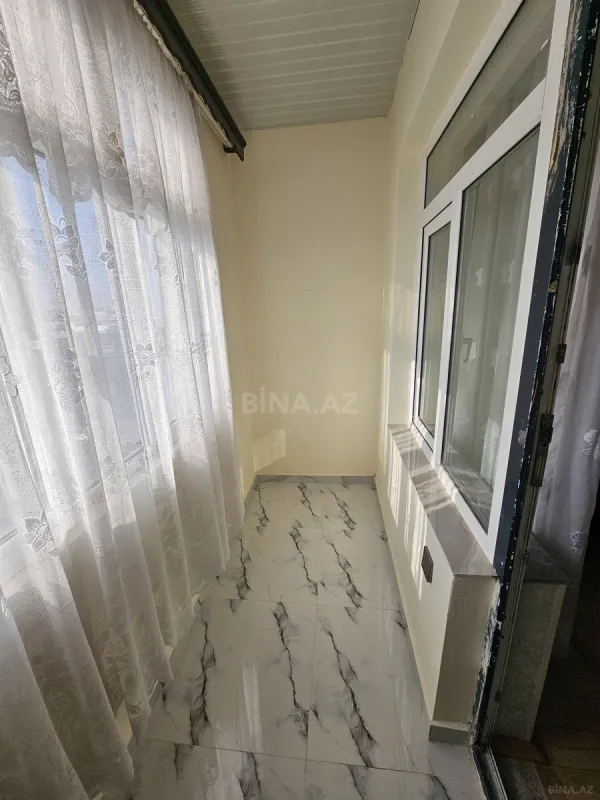 Kirayə verilir 2 otaqlı mənzil 80 m²