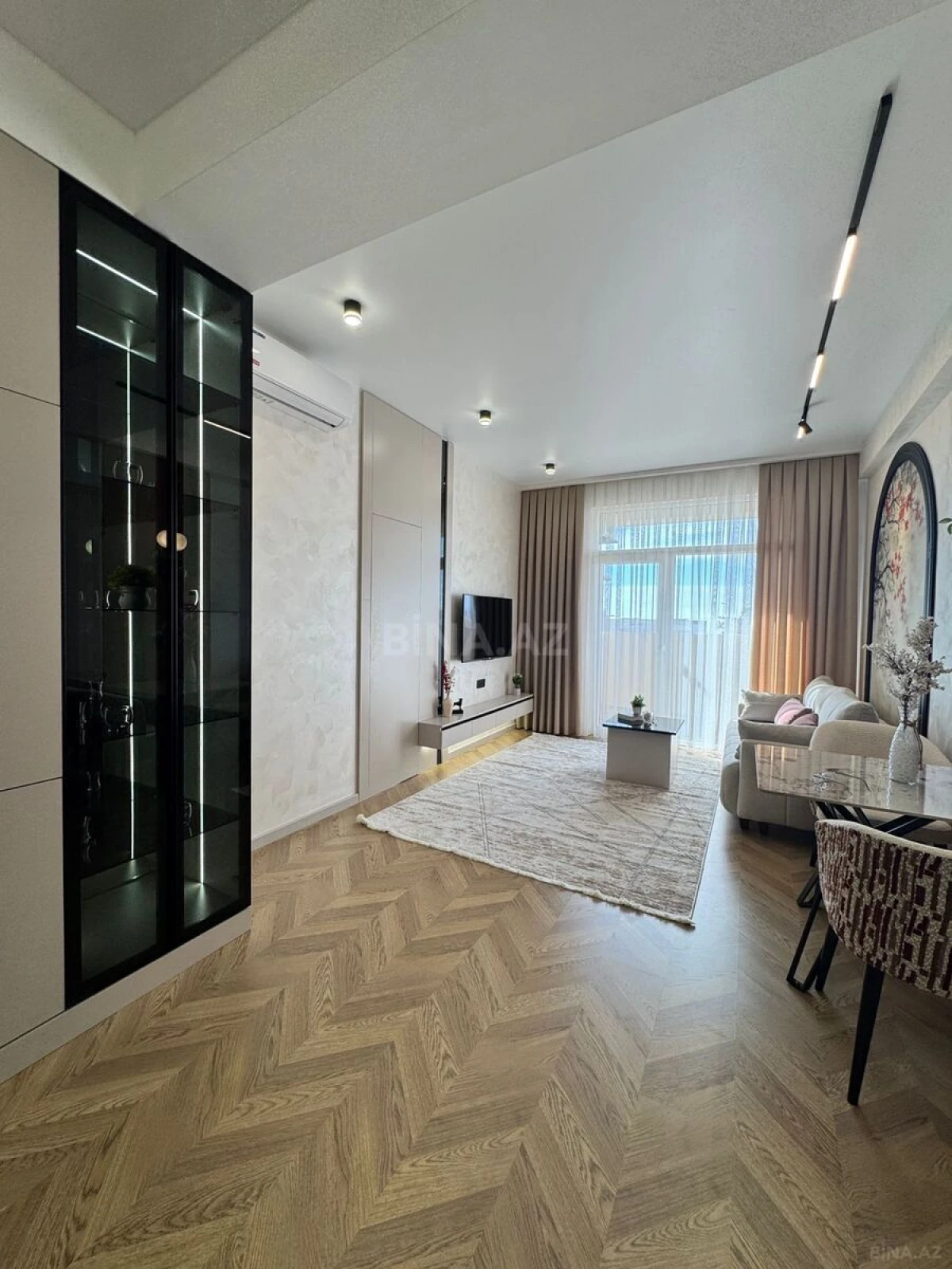 Satılır 3 otaqlı mənzil 70 m²