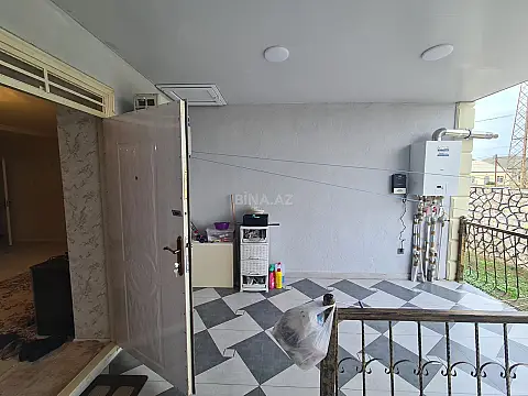Satılır 4 otaqlı həyət evi 130 m²