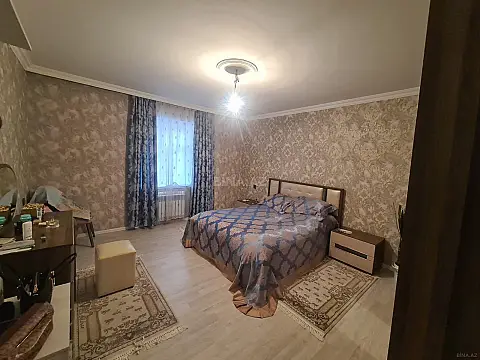 Satılır 4 otaqlı həyət evi 130 m²