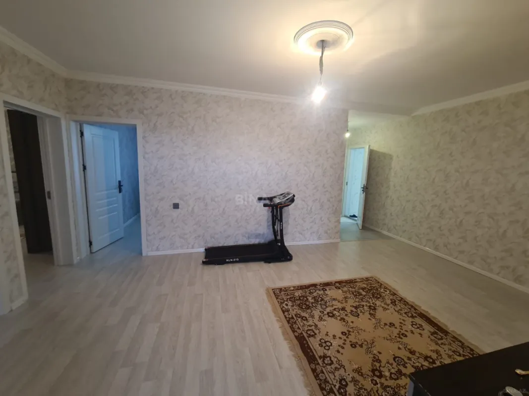 Satılır 4 otaqlı həyət evi 130 m²