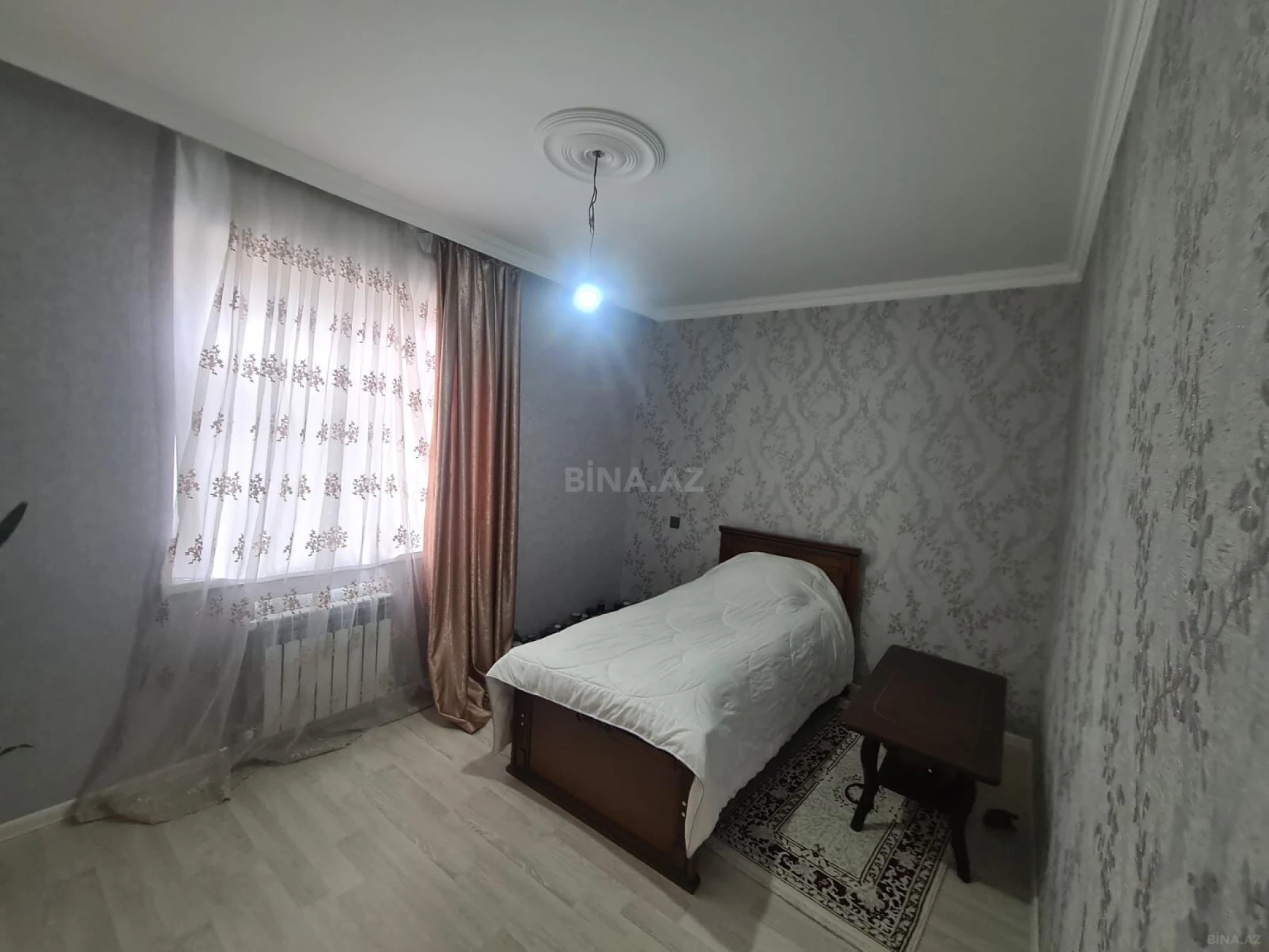 Satılır 4 otaqlı həyət evi 130 m²