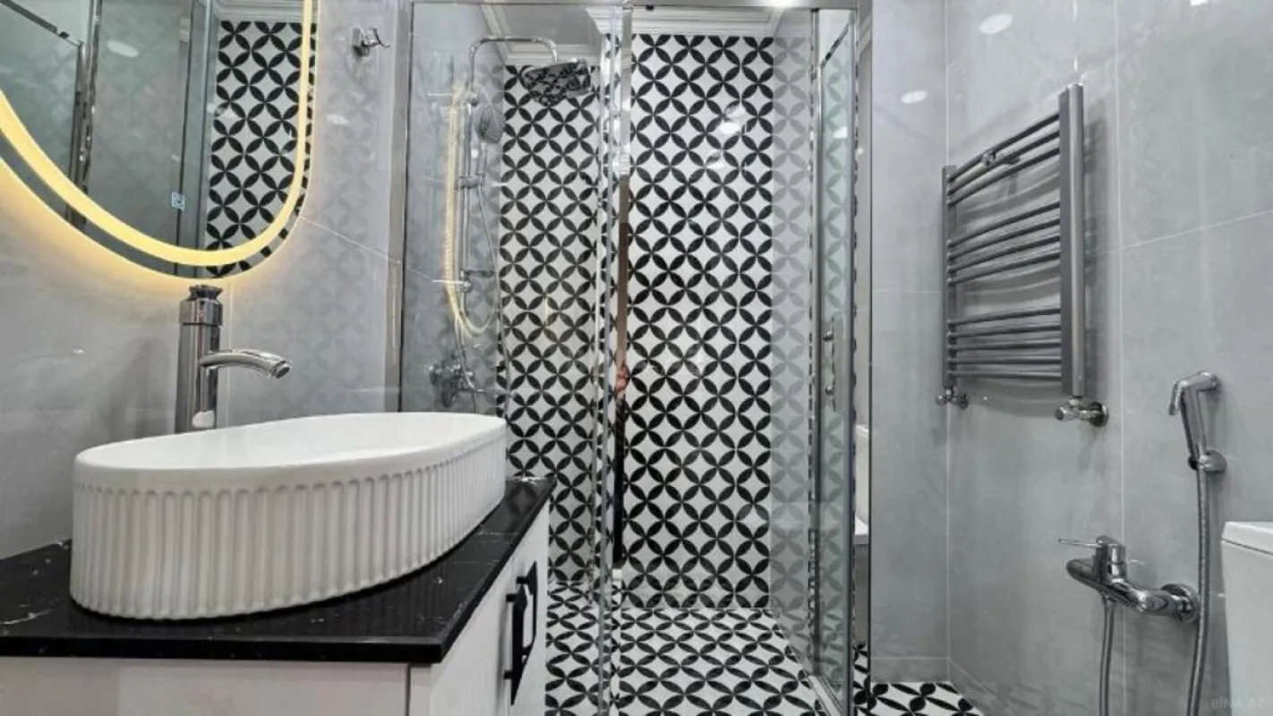 Satılır 2 otaqlı mənzil 55 m²