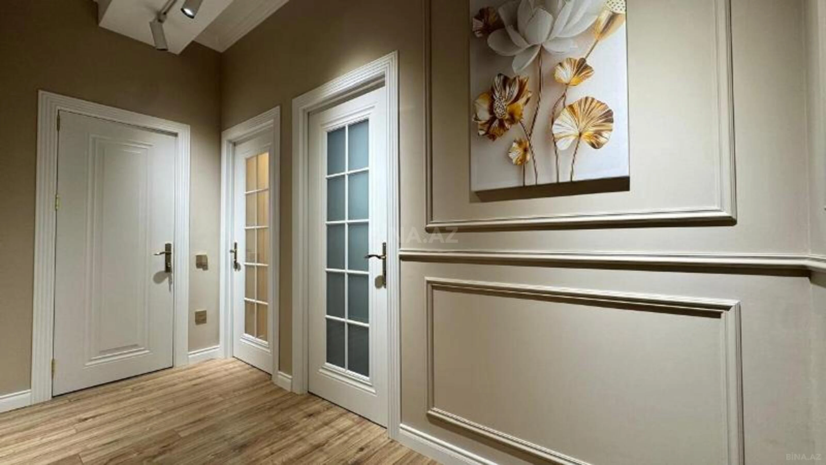 Satılır 2 otaqlı mənzil 55 m²