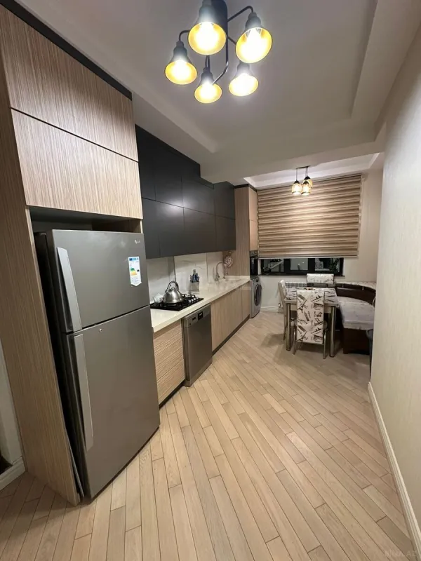 Kirayə verilir 3 otaqlı mənzil 110 m²