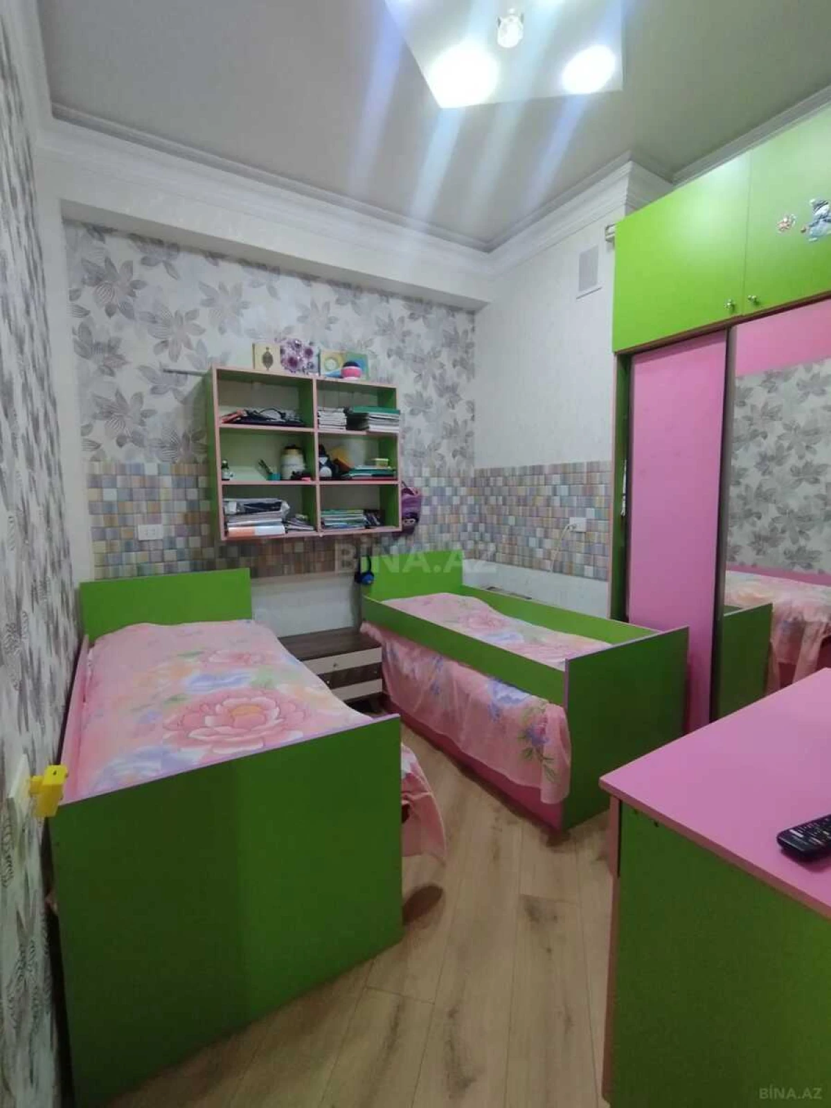 Satılır 3 otaqlı mənzil 66 m²