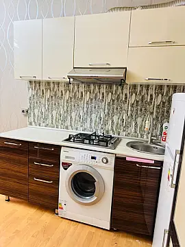 Kirayə verilir 2 otaqlı mənzil 50 m²