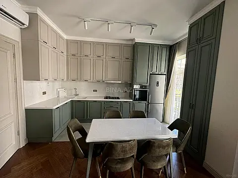 Kirayə verilir 2 otaqlı mənzil 60 m²