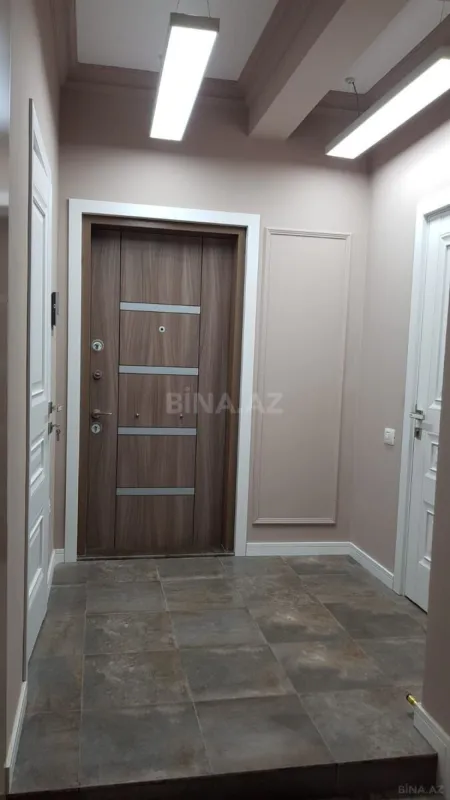 Kirayə verilir 2 otaqlı mənzil 65 m²