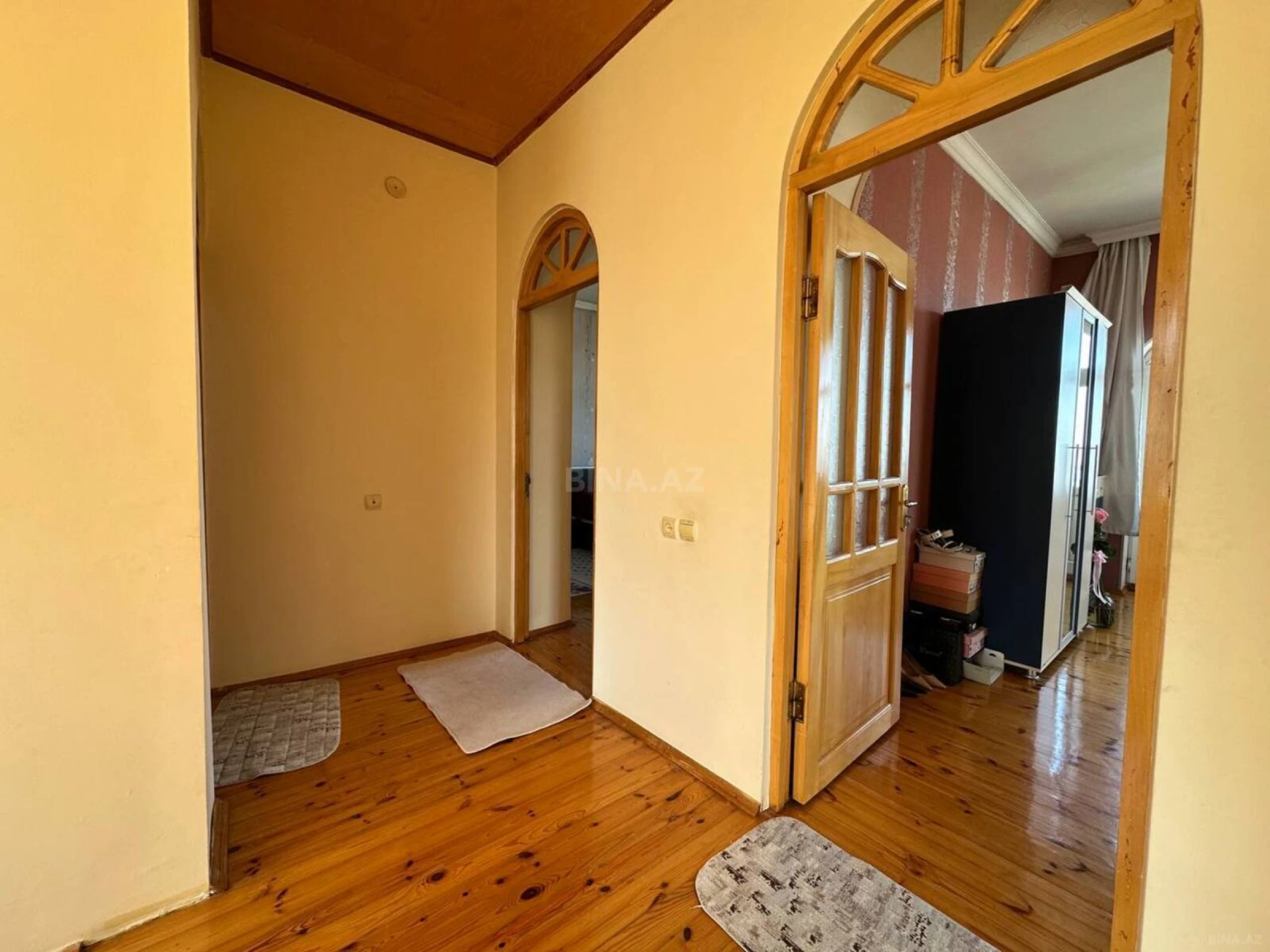 Satılır 5 otaqlı həyət evi 151.7 m²