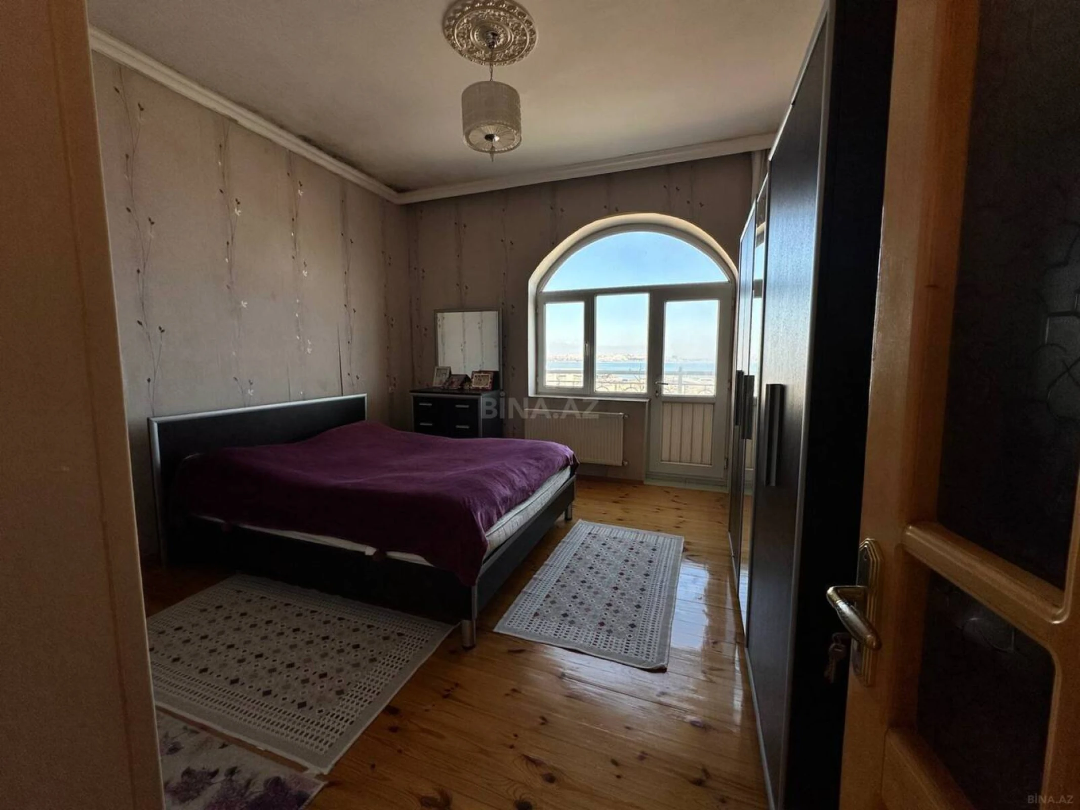 Satılır 5 otaqlı həyət evi 151.7 m²