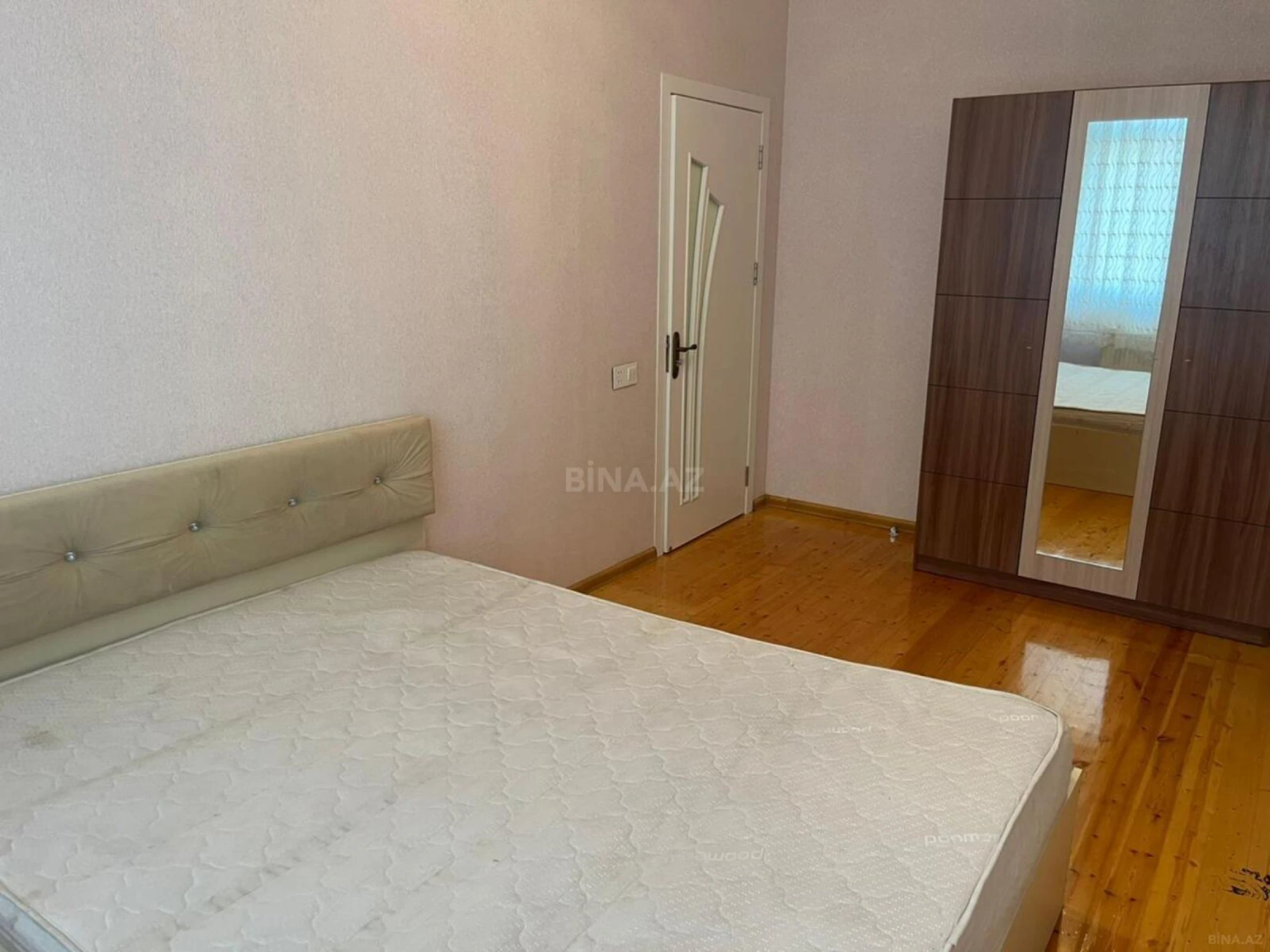 Kirayə verilir 2 otaqlı mənzil 63 m²