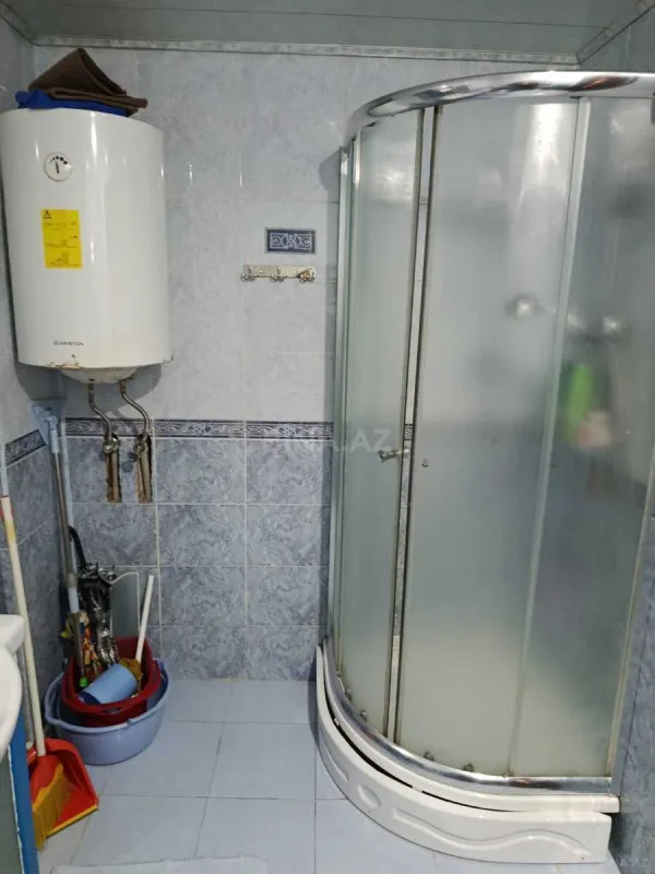 Satılır 1 otaqlı mənzil 50 m²