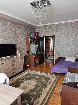 Satılır 1 otaqlı mənzil 50 m²