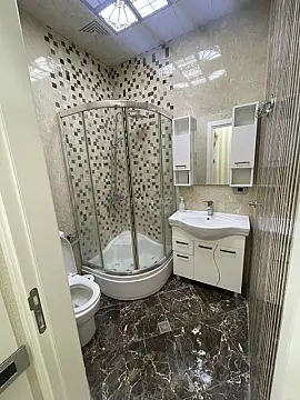 Kirayə verilir 2 otaqlı mənzil 120 m²