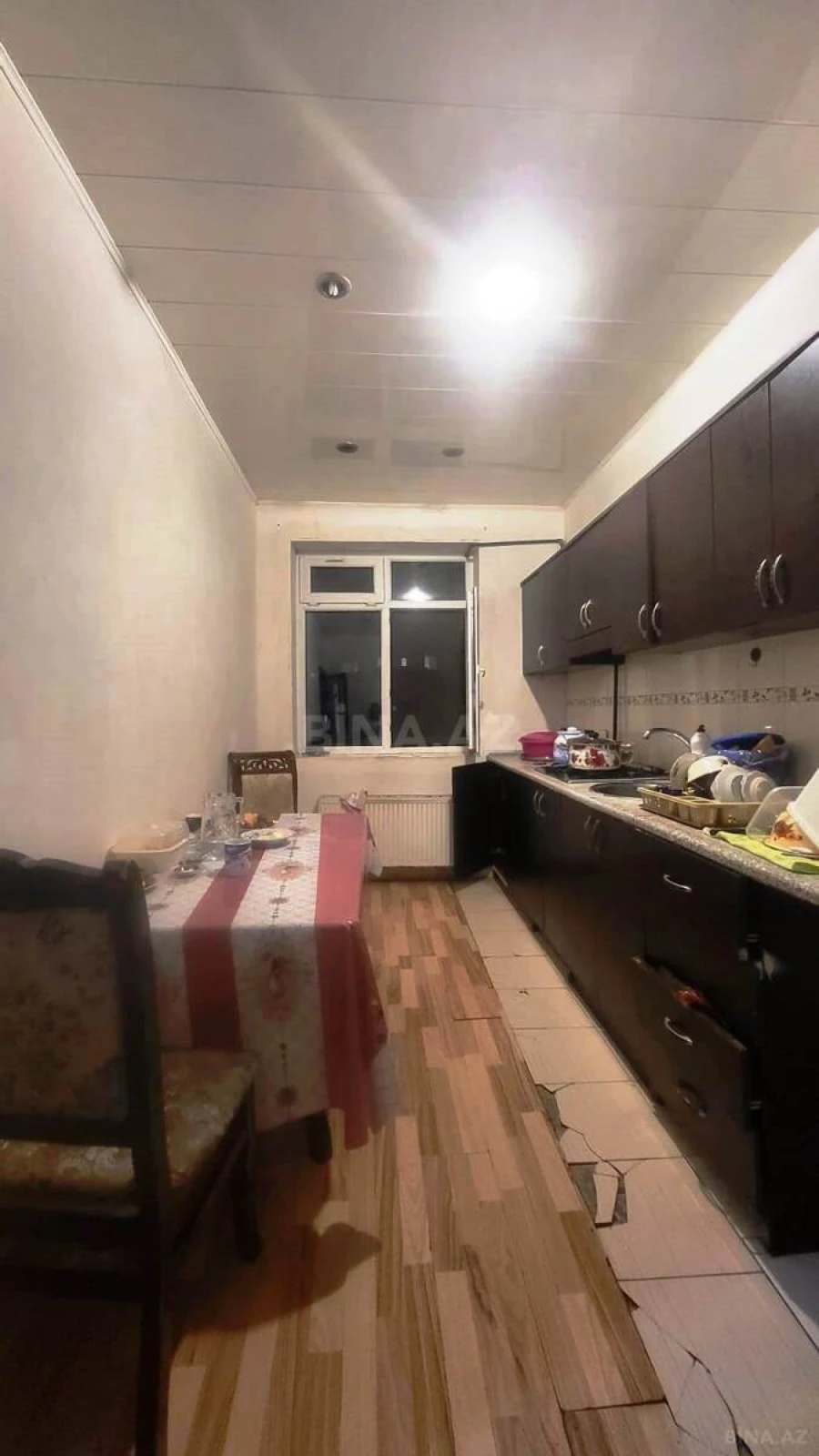 Satılır 2 otaqlı mənzil 76 m²