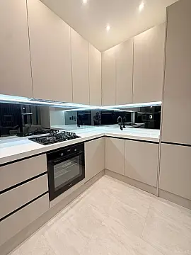 Satılır 2 otaqlı mənzil 70 m²