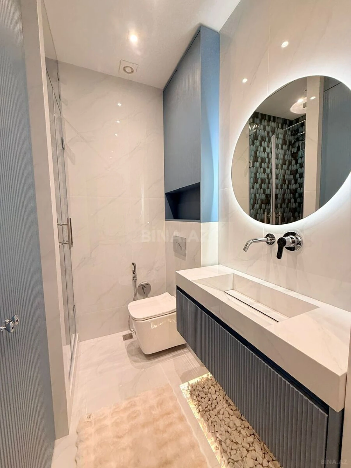 Satılır 2 otaqlı mənzil 70 m²