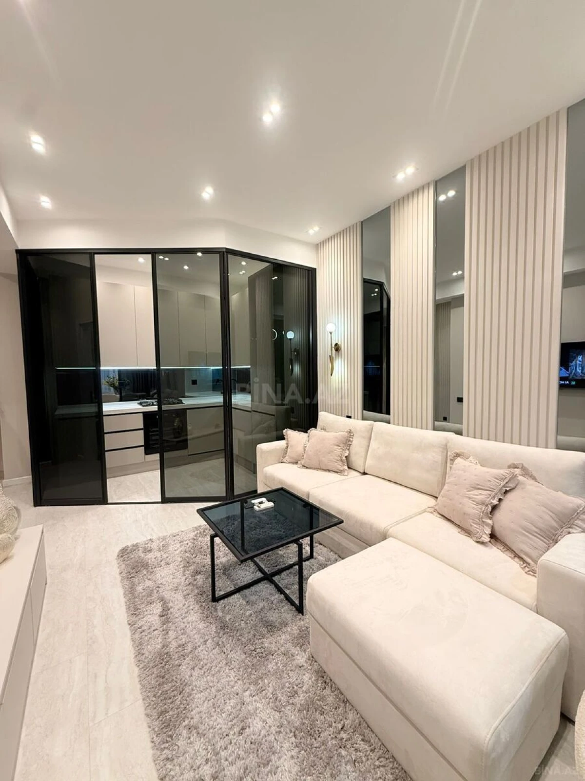 Satılır 2 otaqlı mənzil 70 m²