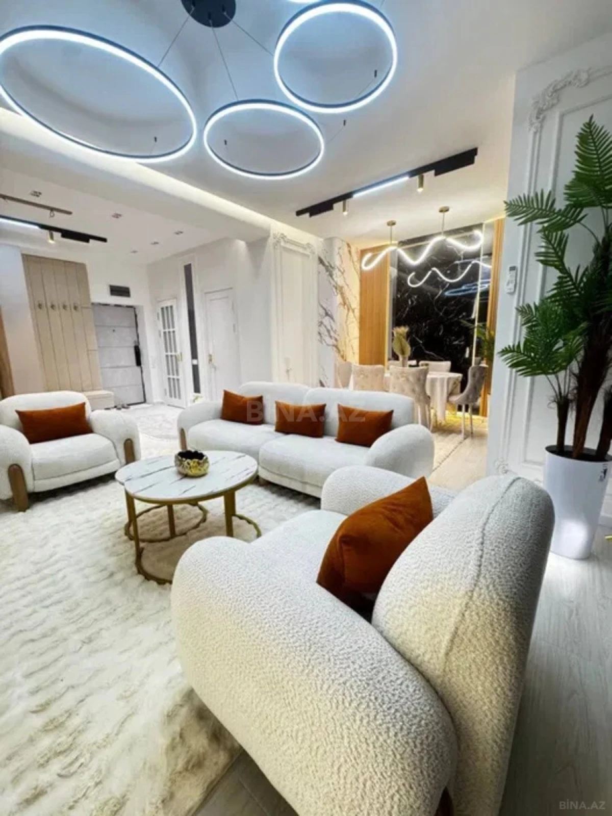 Kirayə verilir 3 otaqlı mənzil 100 m²