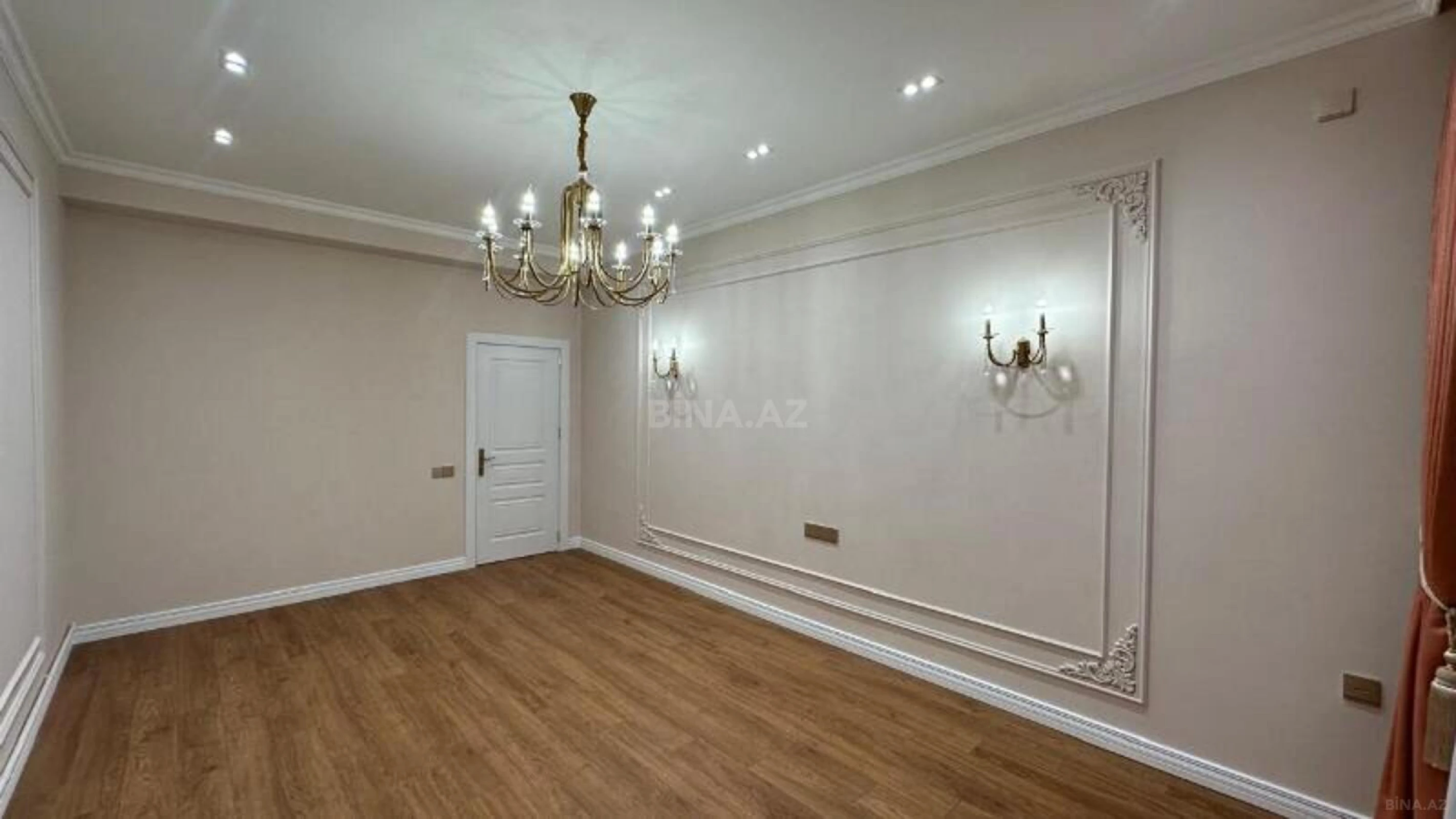 Satılır 2 otaqlı mənzil 66 m²