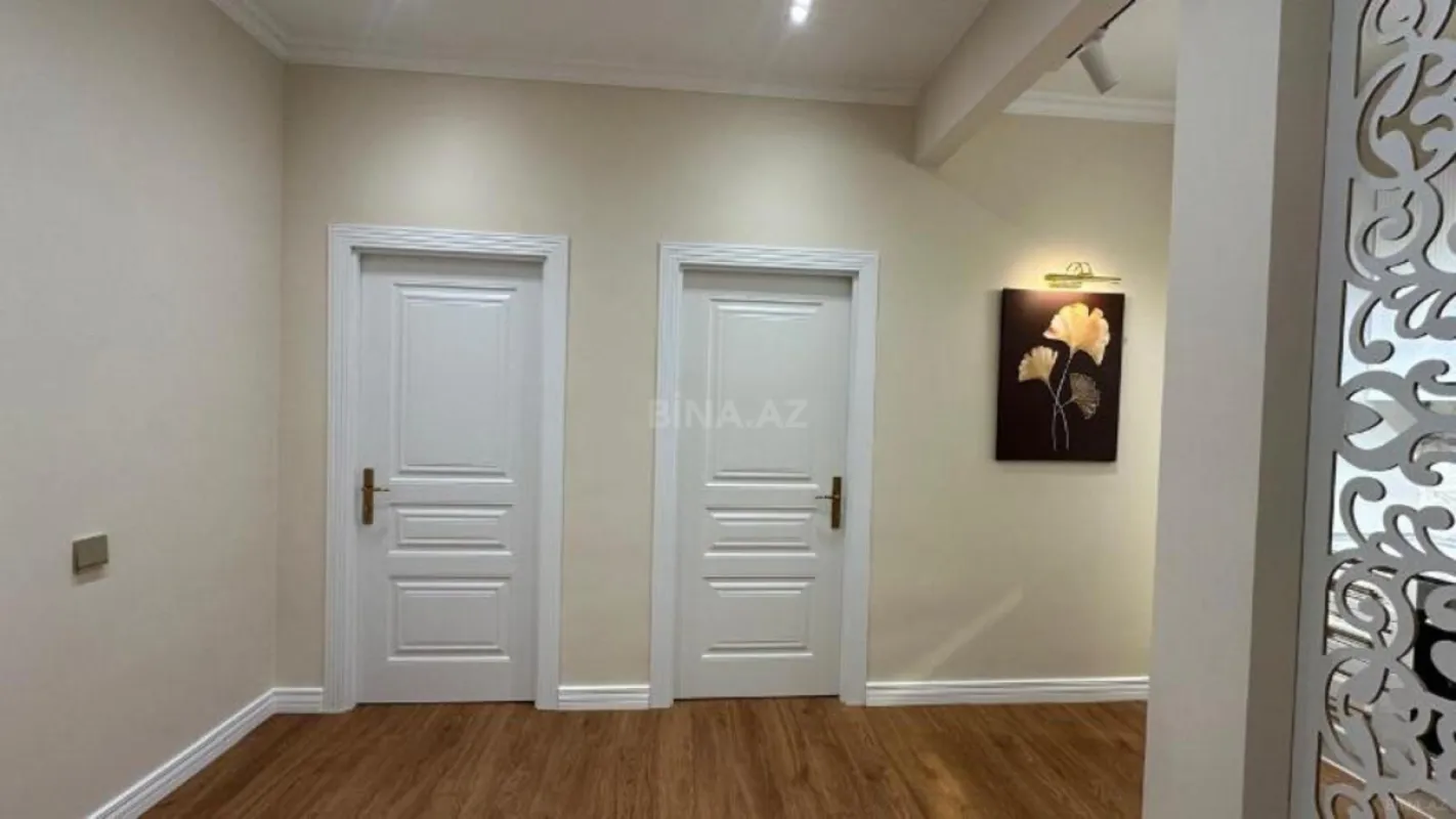 Satılır 2 otaqlı mənzil 66 m²