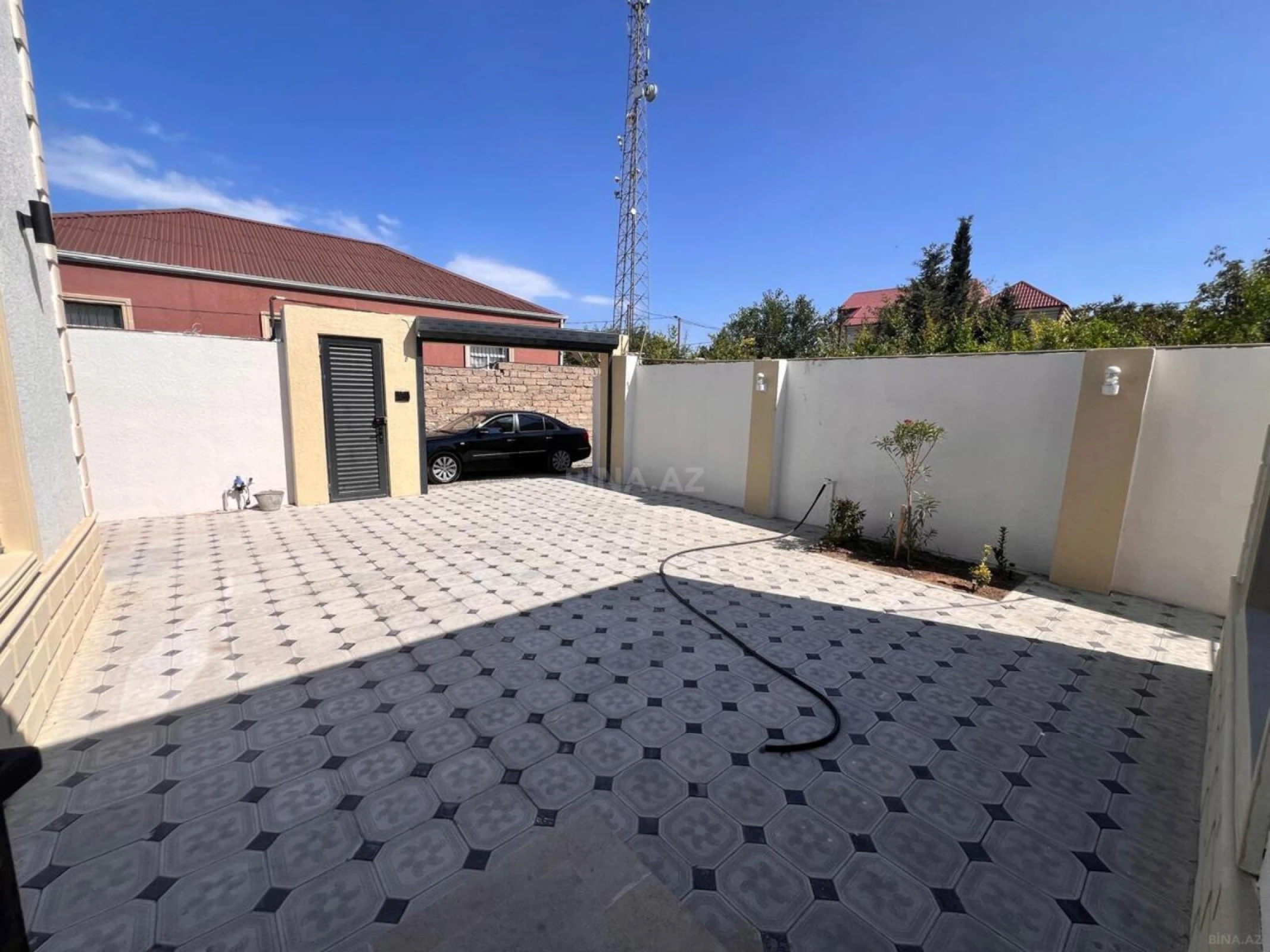 Satılır 4 otaqlı həyət evi 130 m²