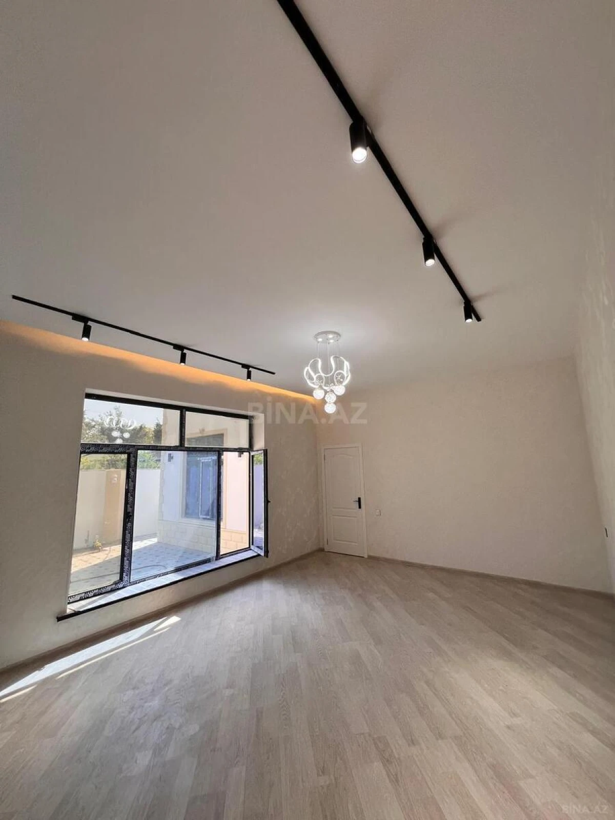 Satılır 4 otaqlı həyət evi 130 m²