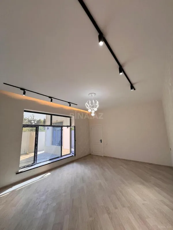 Satılır 4 otaqlı həyət evi 130 m²