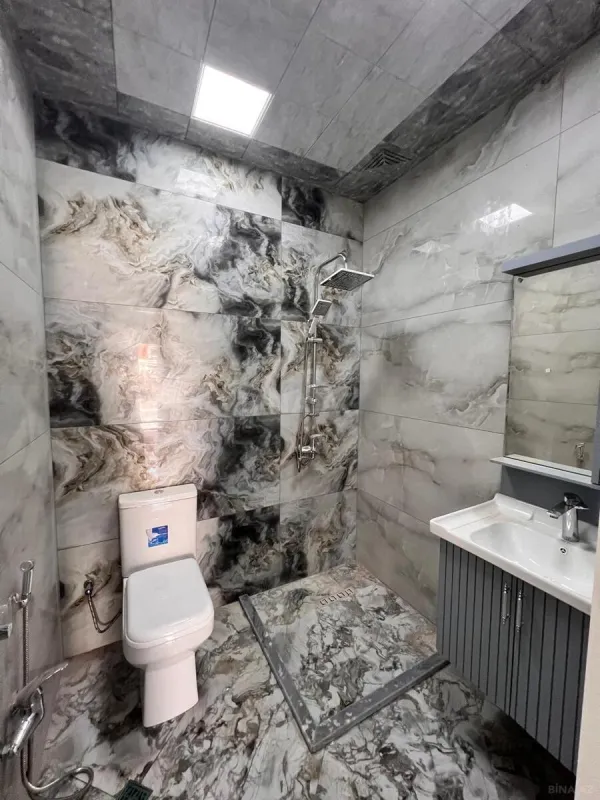 Satılır 4 otaqlı həyət evi 130 m²