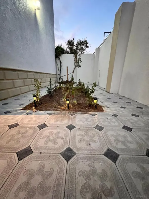 Satılır 4 otaqlı həyət evi 130 m²