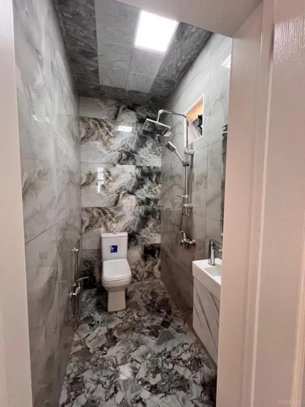 Satılır 4 otaqlı həyət evi 130 m²