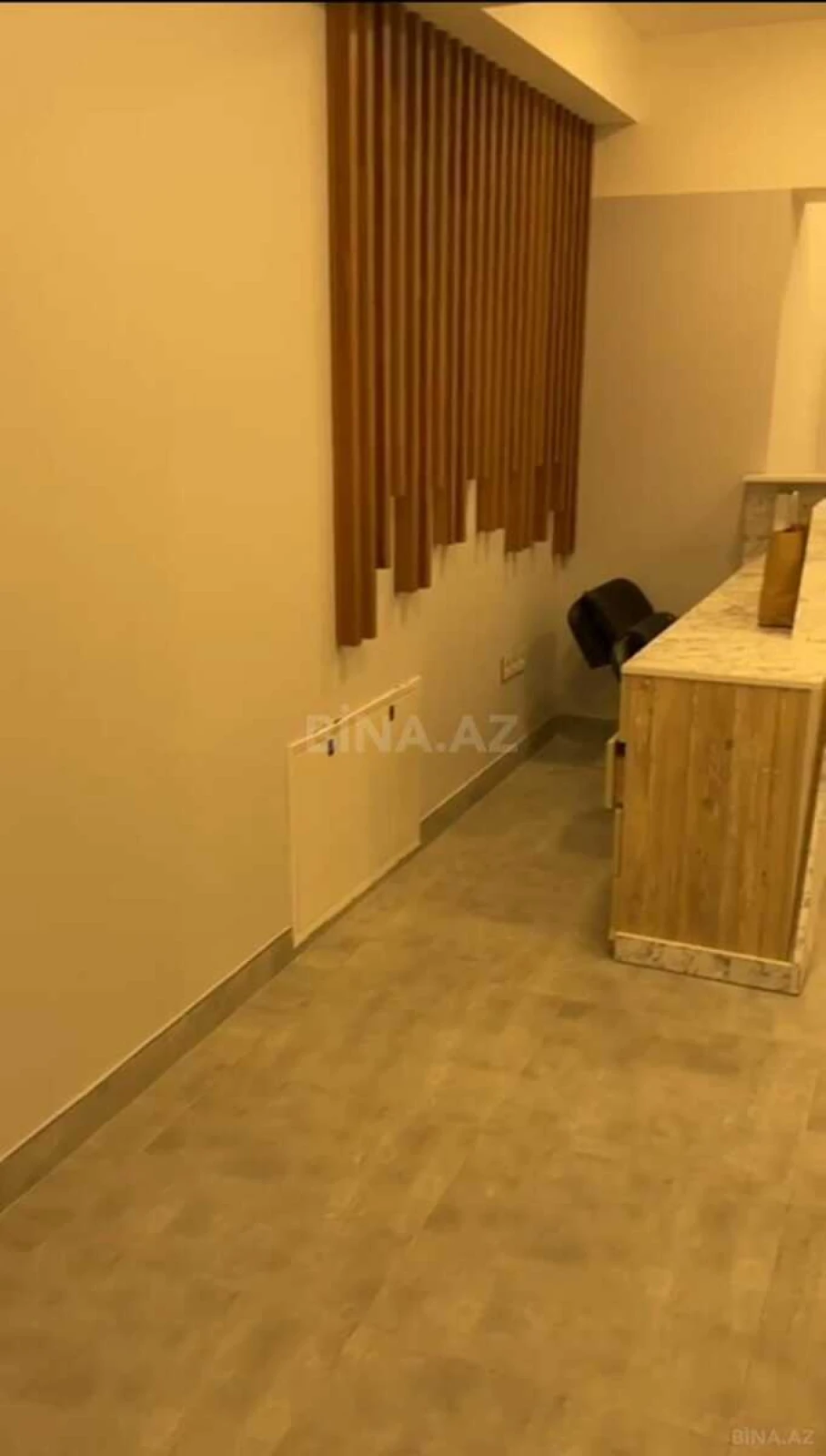 Kirayə verilir 5 otaqlı ofis 200 m²