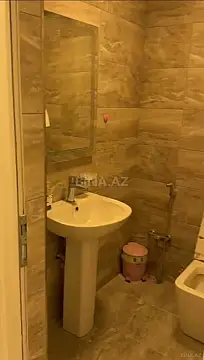 Kirayə verilir 5 otaqlı ofis 200 m²