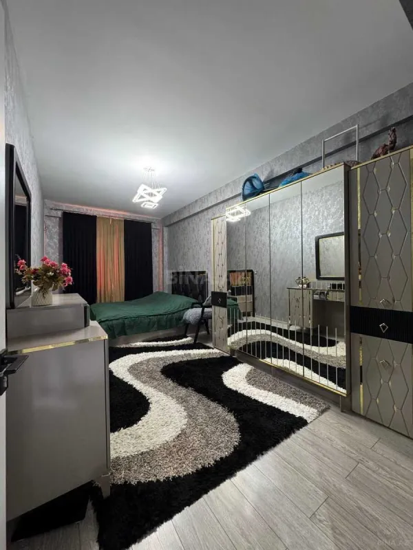 Satılır 3 otaqlı mənzil 80 m²