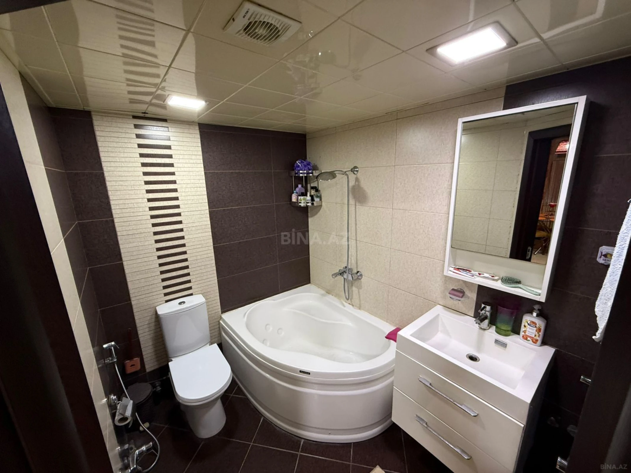 Kirayə verilir 1 otaqlı mənzil 50 m²