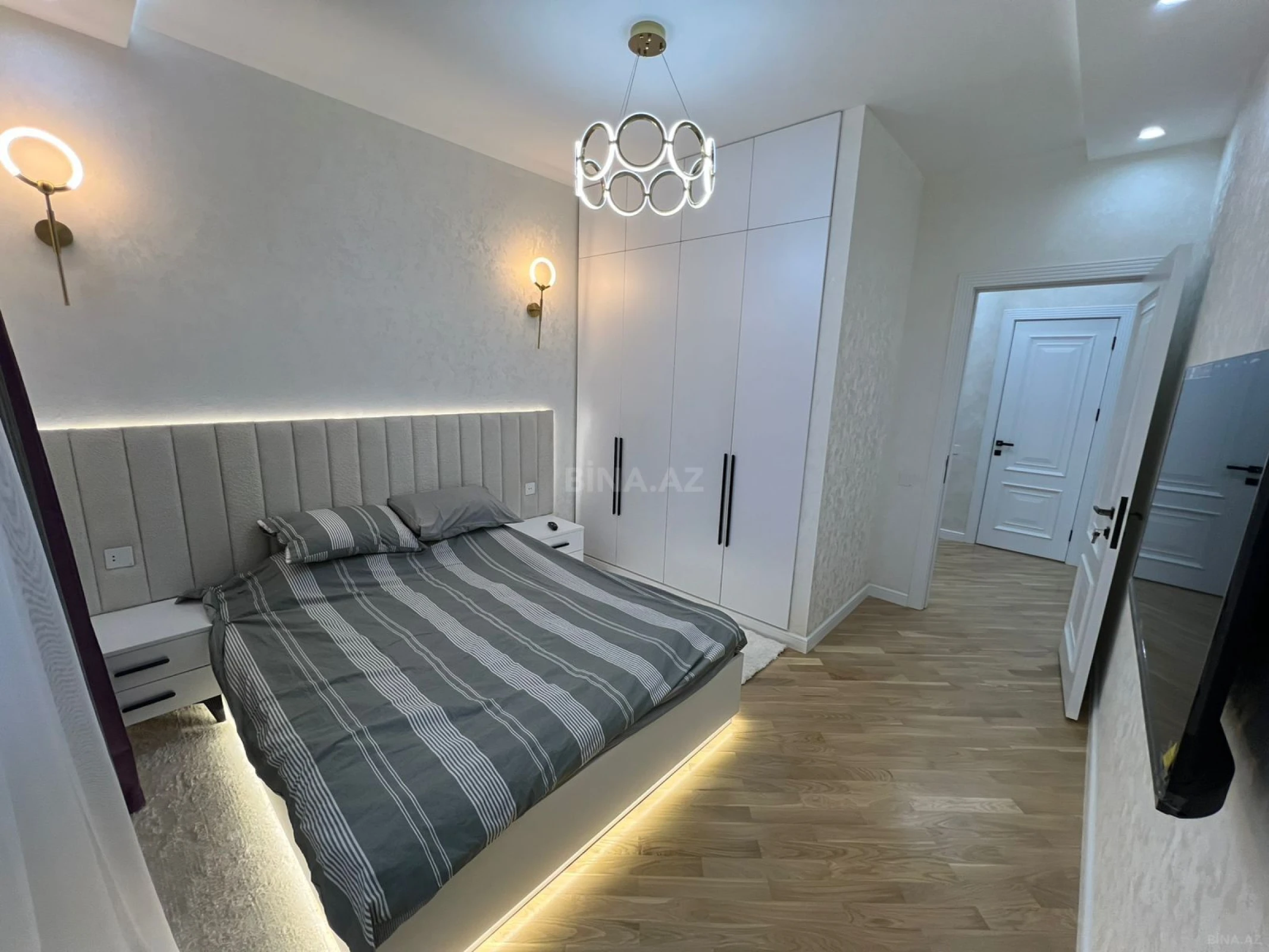 Kirayə verilir 3 otaqlı mənzil 115 m²